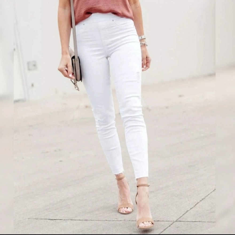 NWT SPANX WHITE JEANS SZ L
